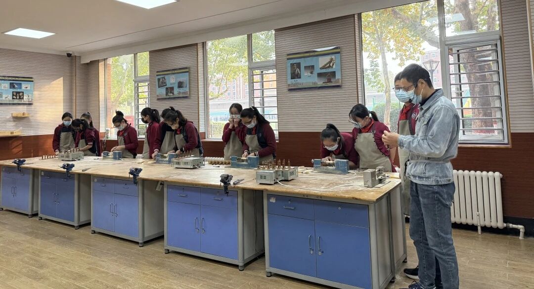 【立小•研修】交流互鉴 共赴成长 | 我校骨干教师赴名校参观学习纪实