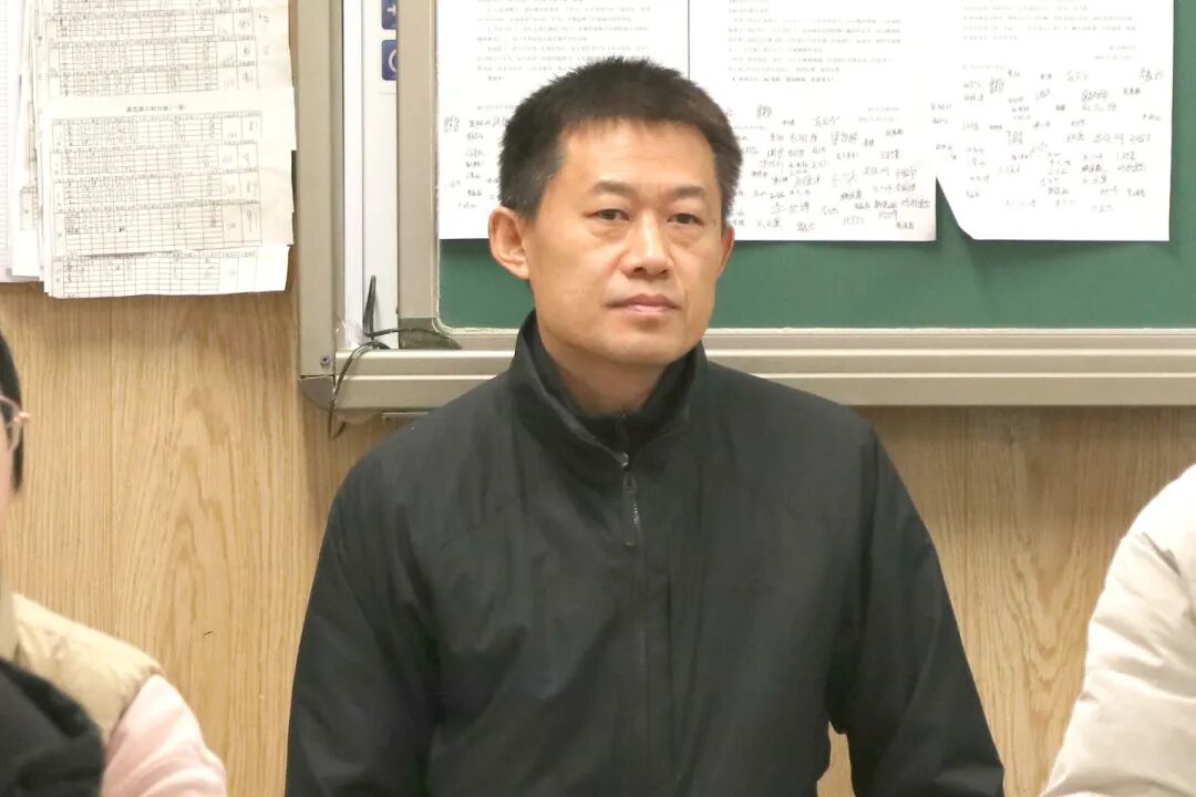 聚焦课堂深改革 听评赋能促提升丨私立一中校领导深入课堂开展听评课活动