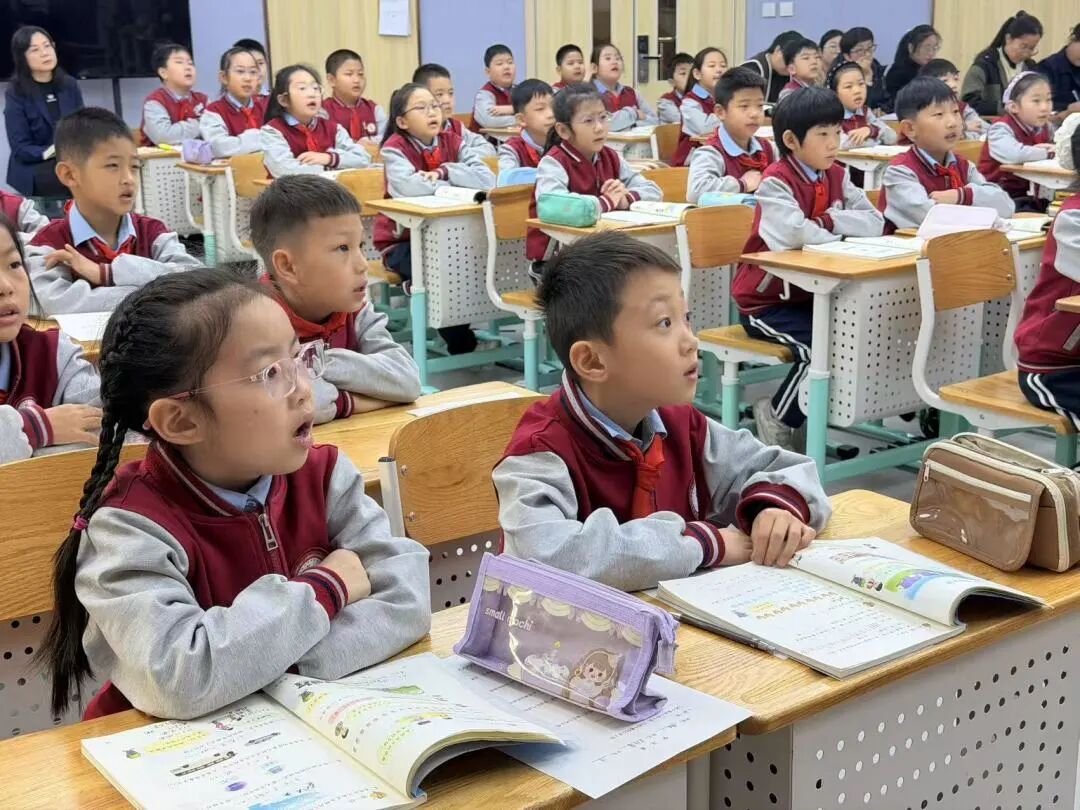 【立小•教学】提升教学质量 共享教育智慧 | 期中阶段教学质量工作侧记