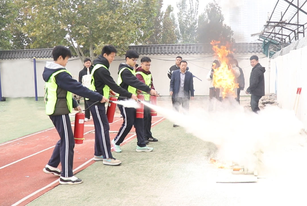 安全伴我校园行丨我校开展安全教育系列活动