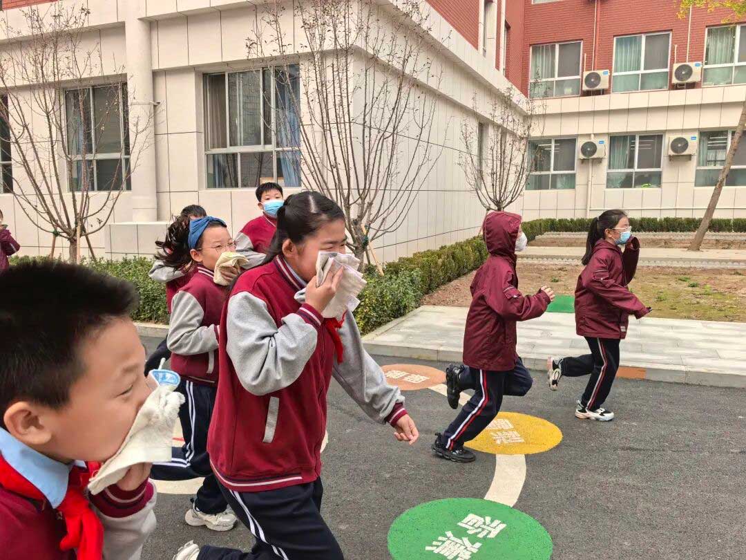 【立小•安全】穿越