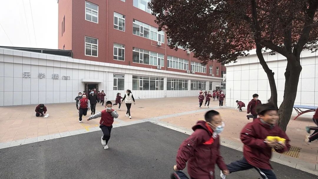 【立小•安全】穿越