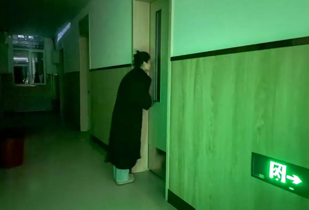 校园温度计丨刻度上的时光与热爱