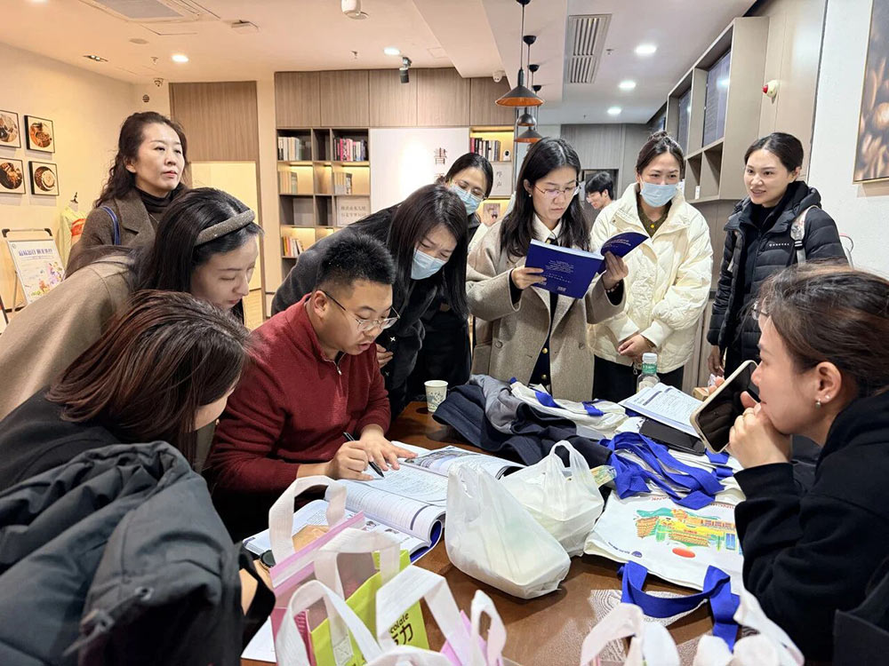 【立小•荣誉】这是什么“神仙学校”？全国特色课程博览会现场直接变成“大型种草现场”！