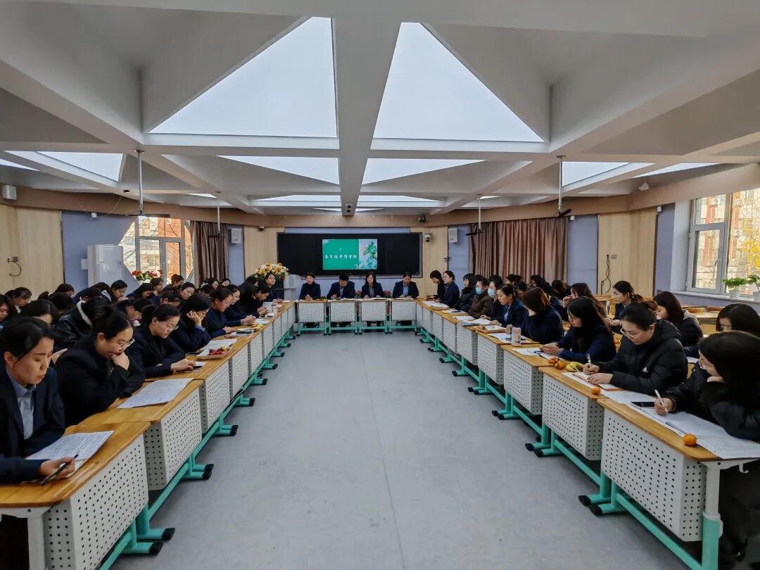 立小•教研】秋光为序 共赴新程|期中教育教学总结会