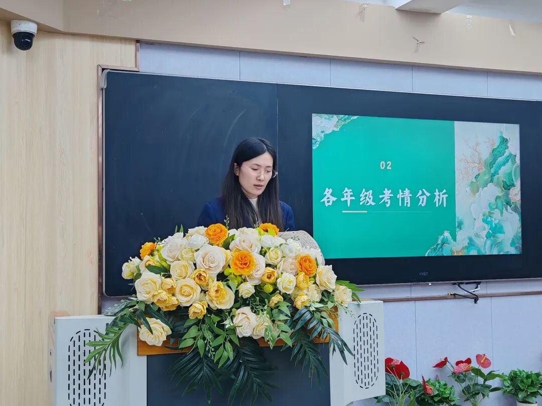 立小•教研】秋光为序 共赴新程|期中教育教学总结会