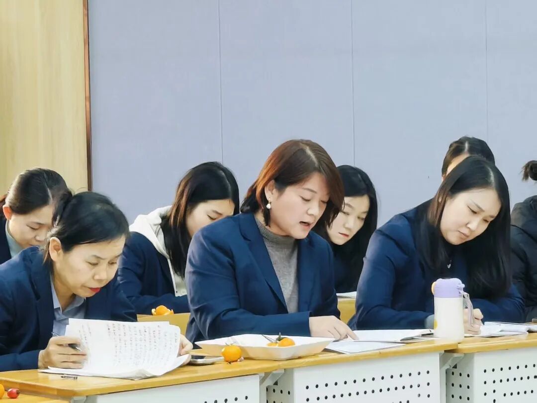 立小•教研】秋光为序 共赴新程|期中教育教学总结会