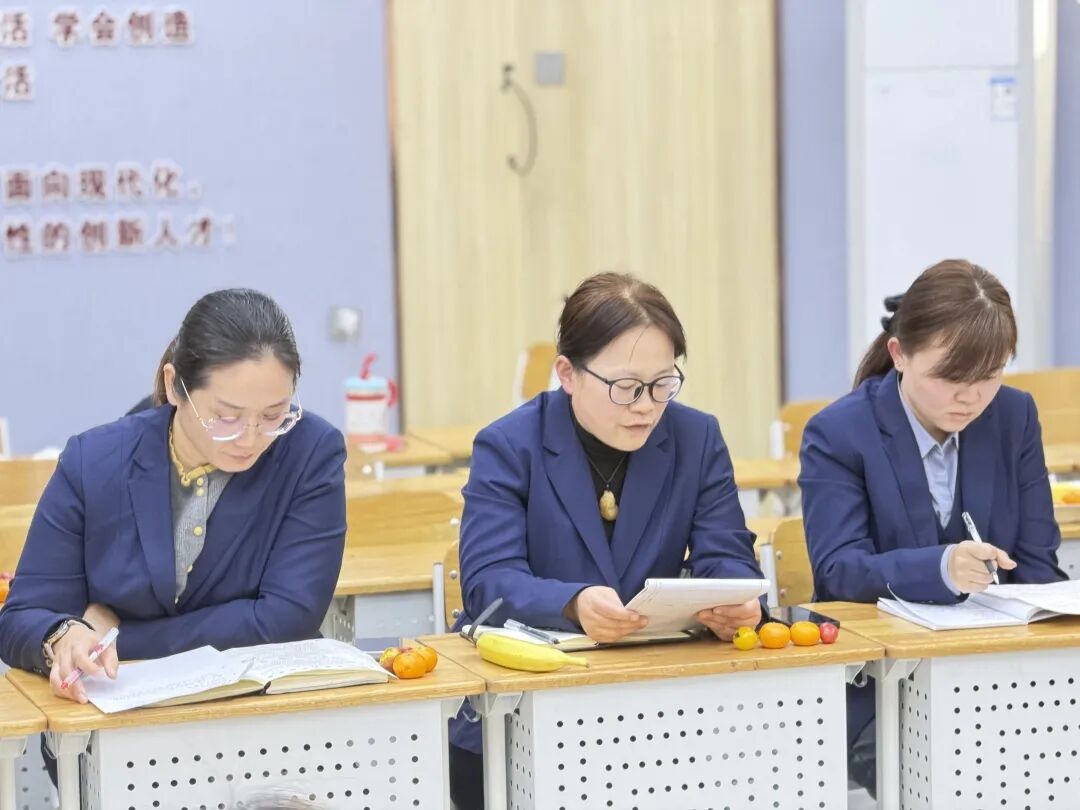 立小•教研】秋光为序 共赴新程|期中教育教学总结会