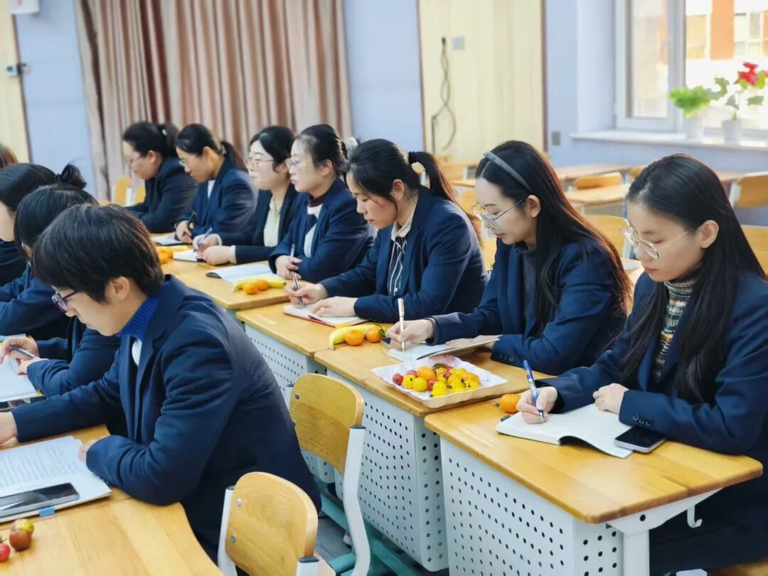 立小•教研】秋光为序 共赴新程|期中教育教学总结会