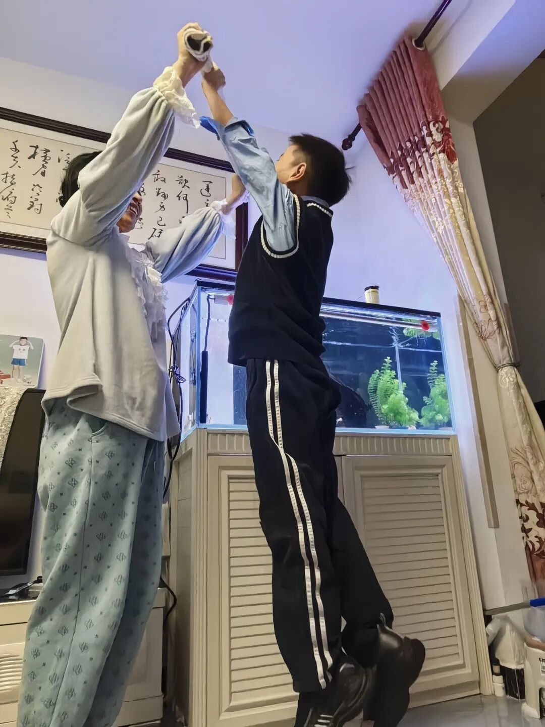 【立小•体育】运动相伴暖冬日 亲子携手向未来｜立小冬季三跳一拔对抗赛纪实