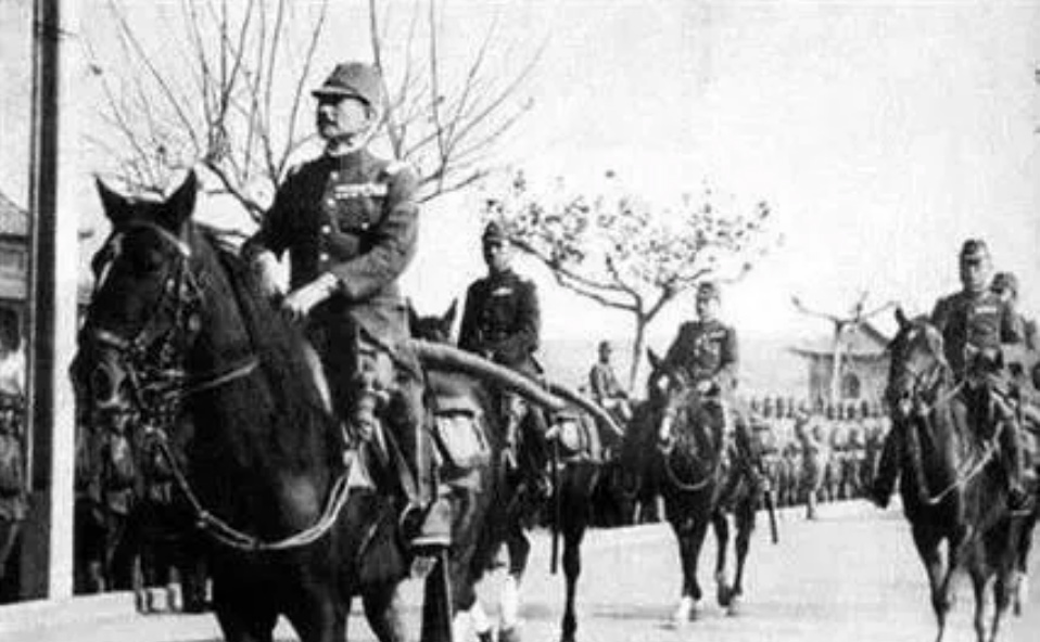 今天，不论你在哪里，请为南京大屠杀死难同胞默哀