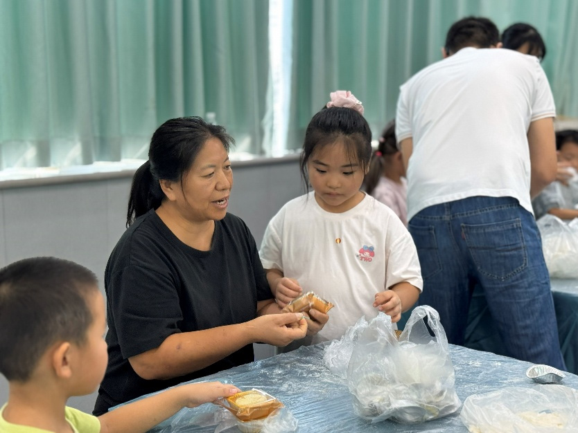 手作团圆月，巧趣迎中秋——石家庄私立一中附属小学衔接部中秋月饼DIY活动纪实