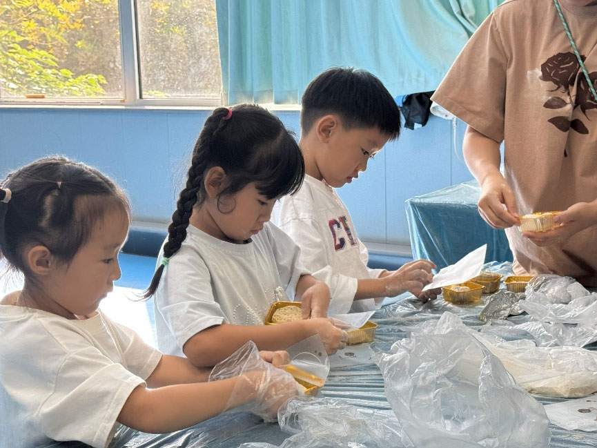 手作团圆月，巧趣迎中秋——石家庄私立一中附属小学衔接部中秋月饼DIY活动纪实