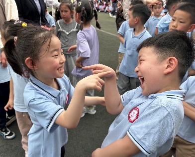 阳光体育节：童年跃动，梦想启航