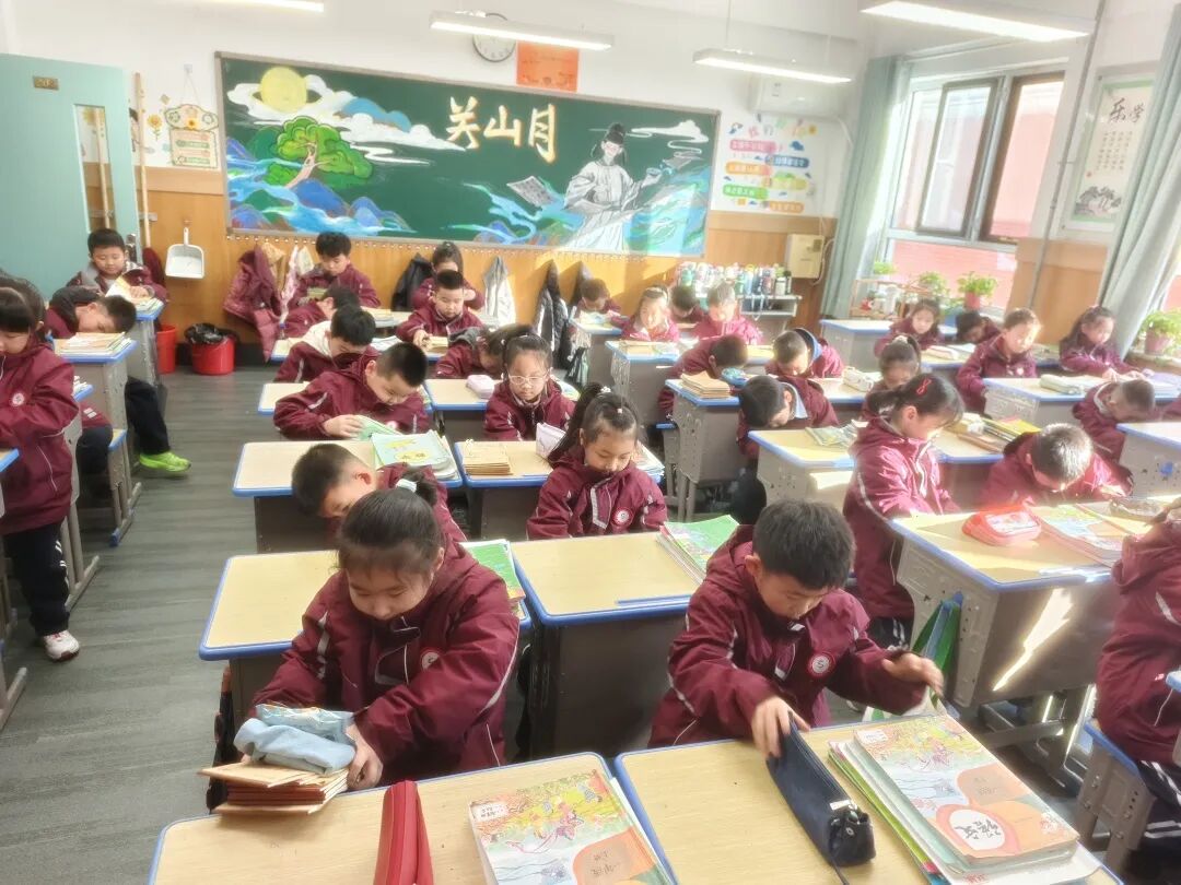 【立小•劳育】除了知识，我们更想教给孩子这些……｜劳育节的温暖与收获纪实