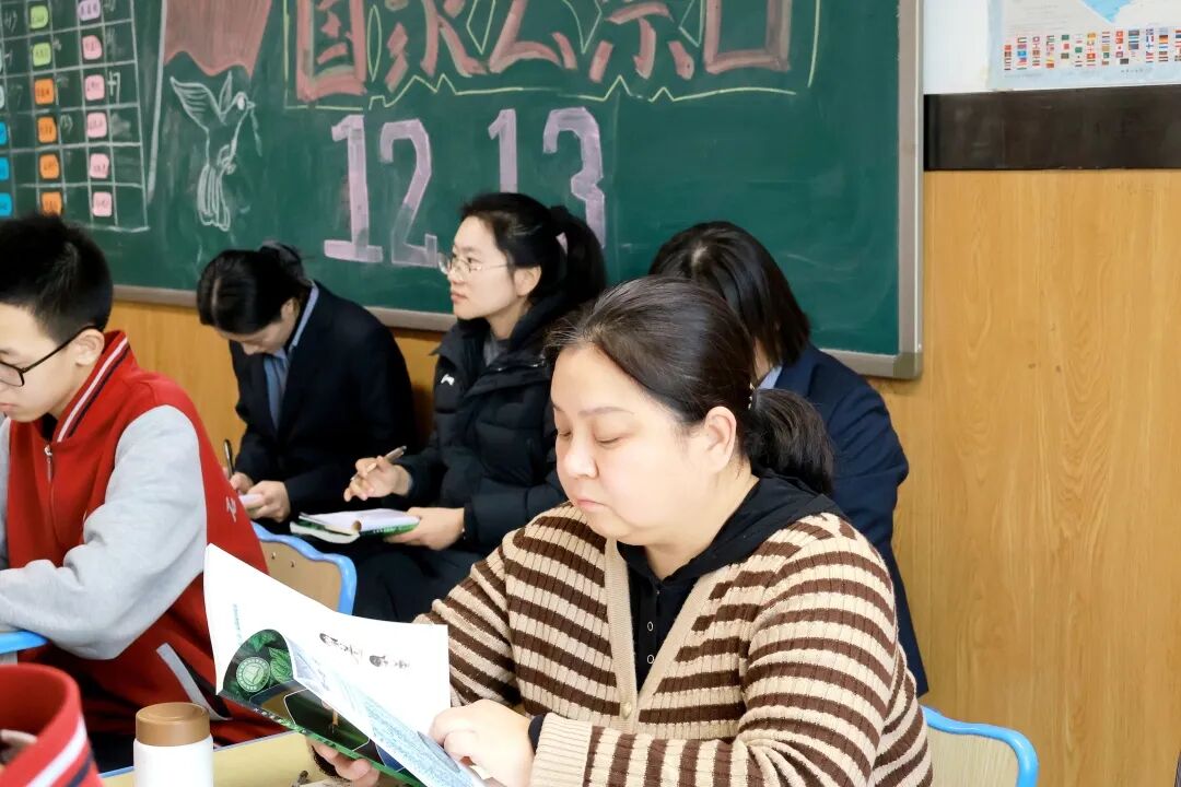 逐光而行循道远，专家引领助远航 | 市教科所专家团队莅临私立一中