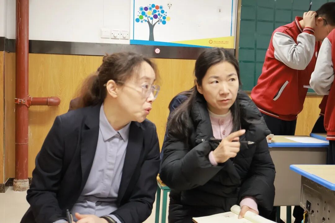 逐光而行循道远，专家引领助远航 | 市教科所专家团队莅临私立一中