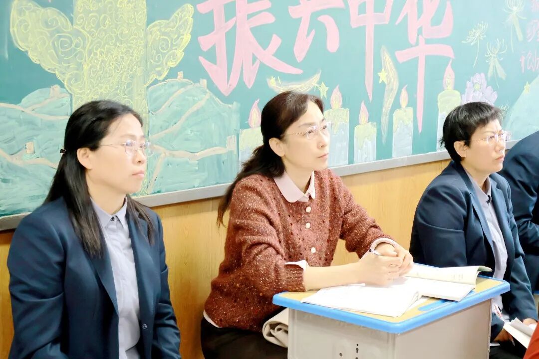 逐光而行循道远，专家引领助远航 | 市教科所专家团队莅临私立一中