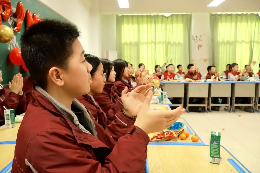 “元”梦新篇，“旦”启华章  | 私立一中初中部元旦联欢精彩速递