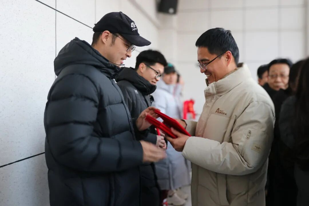 赴热爱之约，绘青春华章丨私立一中学生社团开课啦！