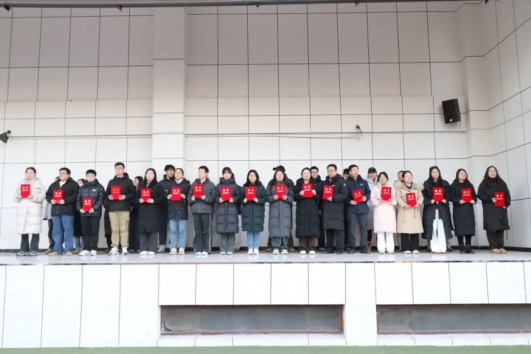 赴热爱之约，绘青春华章丨私立一中学生社团开课啦！