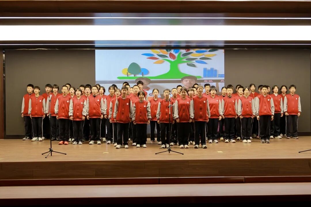 歌启青春生双翼,声聚班魂向未来 | 私立一中初中部七年级三风一训一歌展评