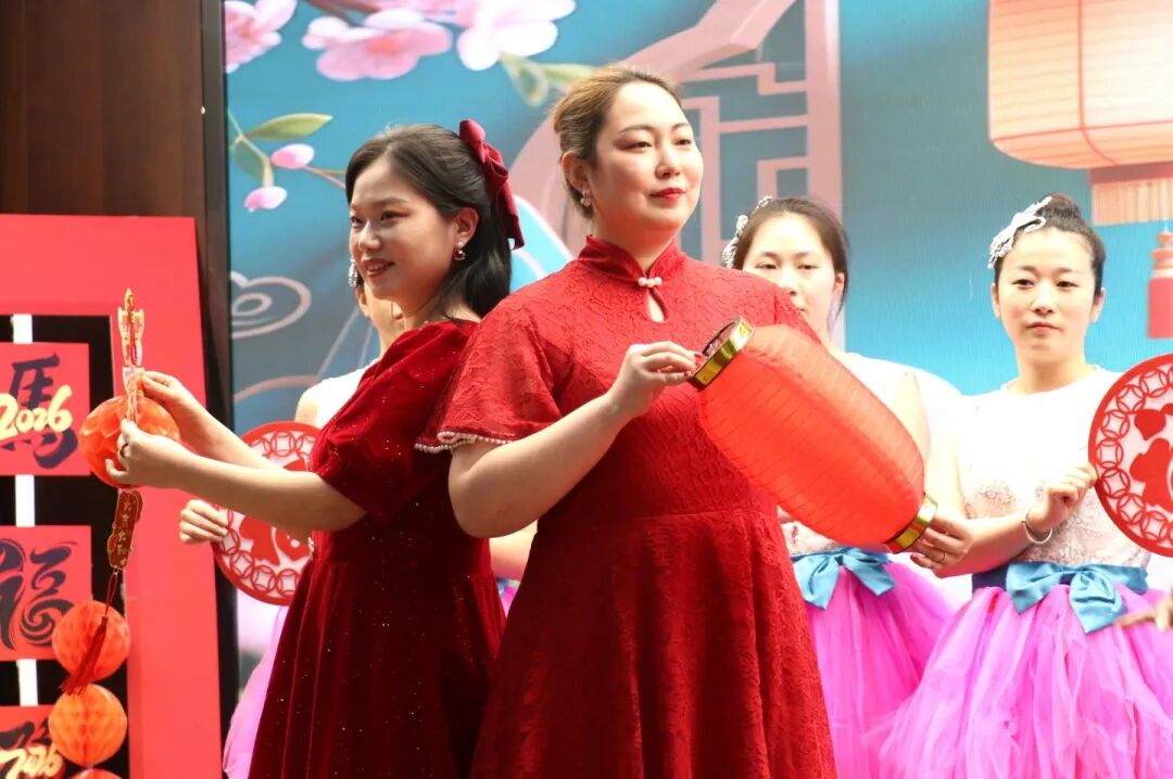 万马奔腾  共创辉煌丨石家庄私立一中教育集团2026年会盛典圆满举行