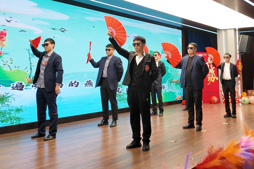 万马奔腾  共创辉煌丨石家庄私立一中教育集团2026年会盛典圆满举行