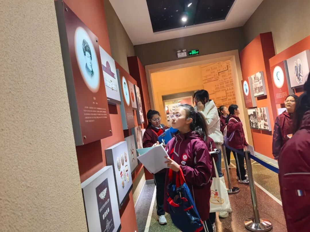 【立小•德育】追“锋”而行！立小的这节“必修课”太赞了 | 石家庄私立一中附属小学雷锋主题教育活动纪实