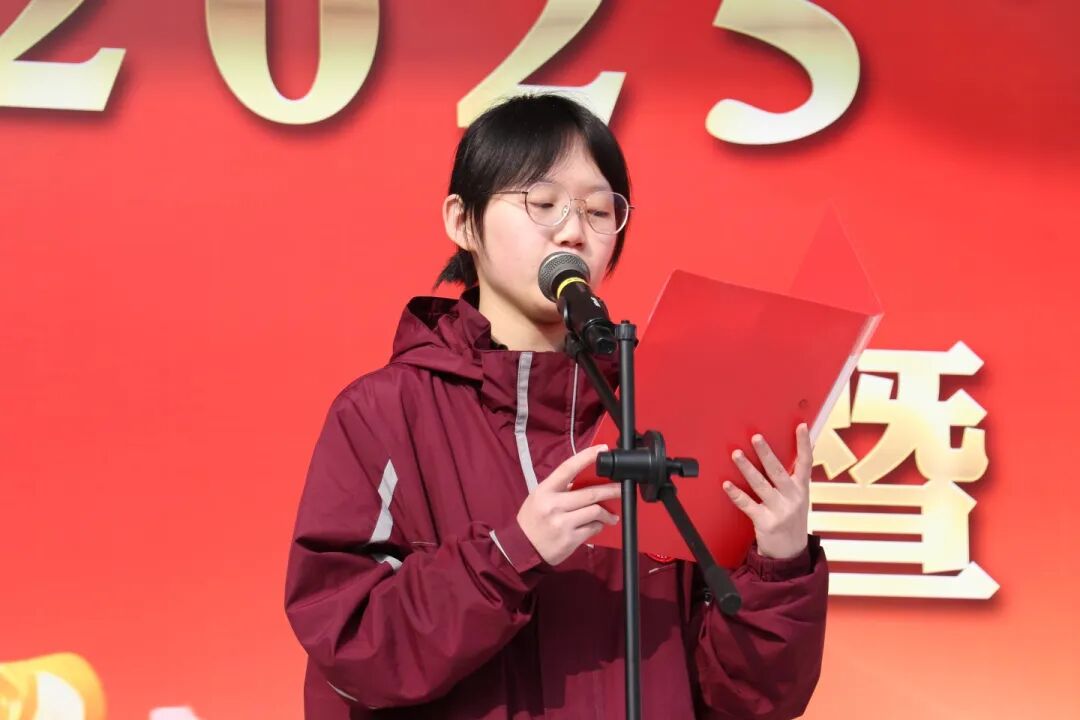 春启新程 筑梦前行丨石家庄私立第一中学举行新学期首次升旗仪式