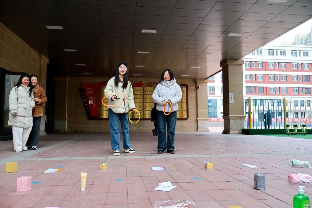 巾帼绽芳华，暖聚校园情 | 石家庄私立一中初中部致敬每一位了不起的“她”