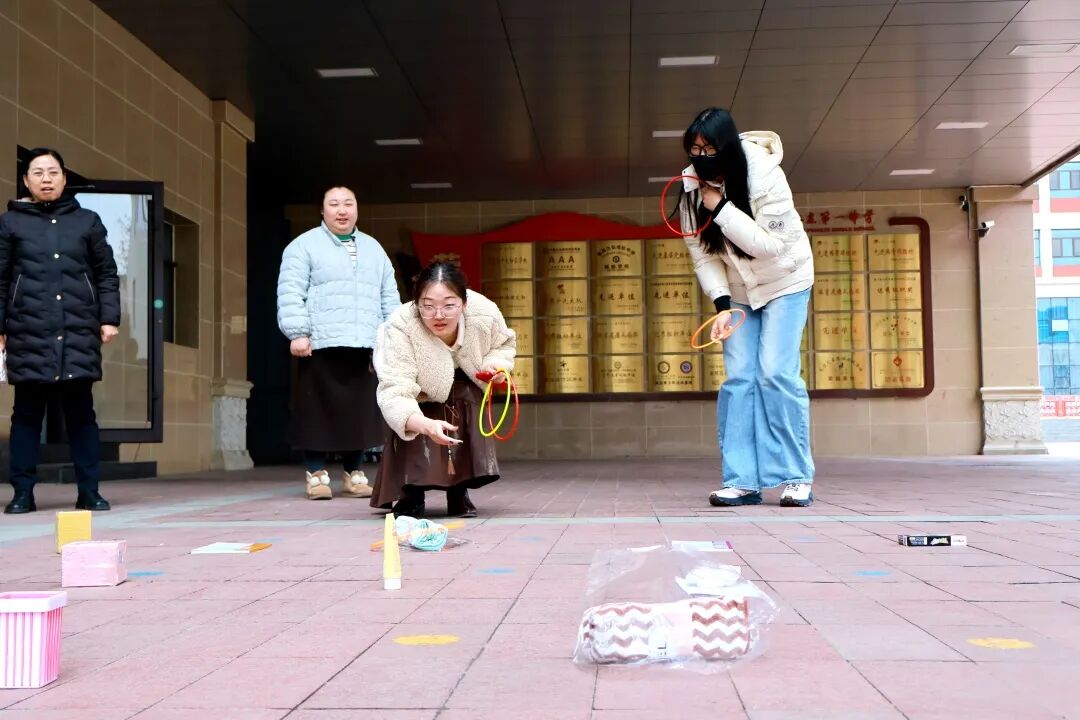 巾帼绽芳华，暖聚校园情 | 石家庄私立一中初中部致敬每一位了不起的“她”