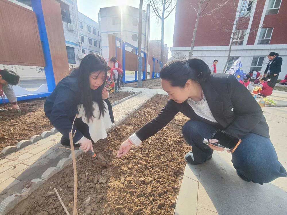 【立小 • 课程】不负春光 为绿充“植”｜立小种植园正式开园啦~