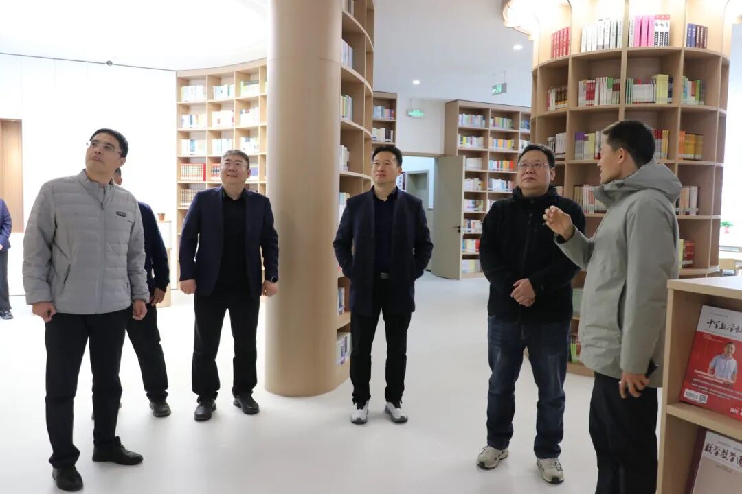 深化交流促发展  聚焦特色谋新篇丨北京外国语大学专家莅临私立一中参观指导