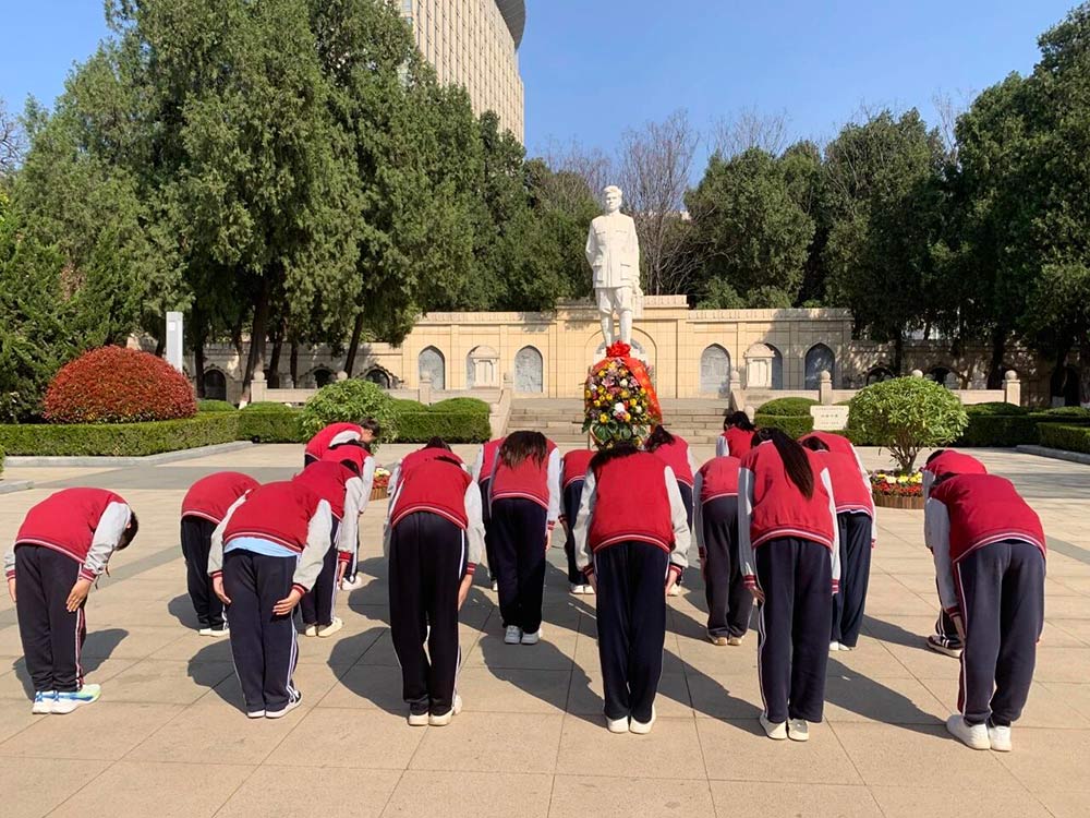 【立小 • 思政】缅怀先烈志 传承英雄魂｜少先队清明节主题活动