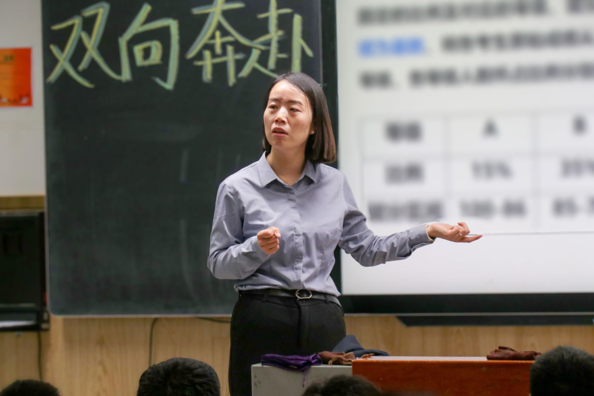 以爱之名 共赴成长丨私立一中圆满召开高一、高三年级家长会