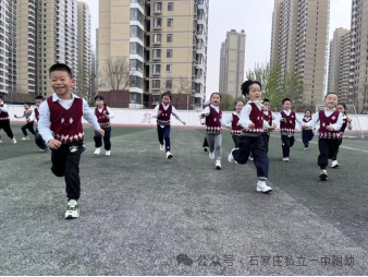 【幼儿园】硬核科技进校园，无人机足球燃情开启