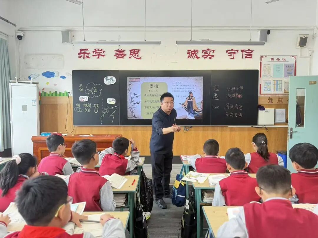 【立小•教学节】教学盛会绽芳华 以评提质育童心｜立小第四届教学节暨期中阶段课业展评活动纪实