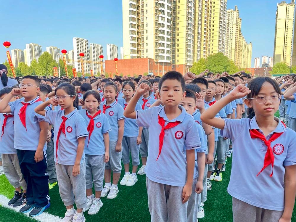 【立小•开学季】少年逢盛世 更懂来时路｜开学第一课 我们从长征讲起