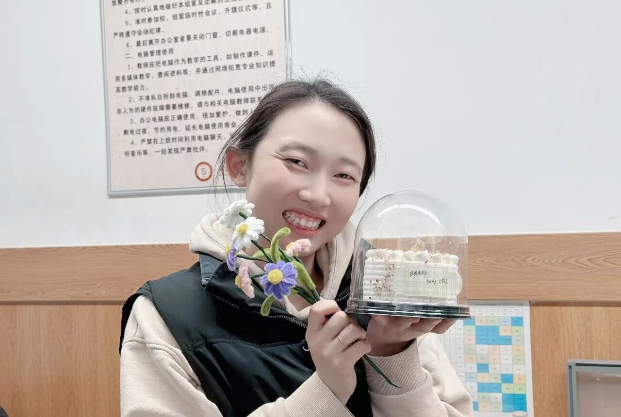 芳华未央 感恩同行｜以花为礼  致敬正盛放的你...